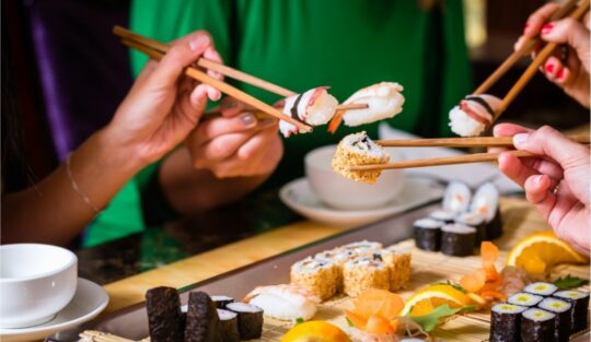 Care sunt secretele restaurantelor de sushi și ce nu vor să știi despre preparatele lor