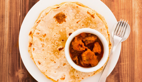 Chapati, pâine indiană fără drojdie. Cum o poți face la tine acasă