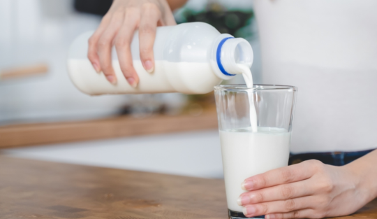 Ce înseamnă lapte pasteurizat. Cum se obține și ce avantaje are