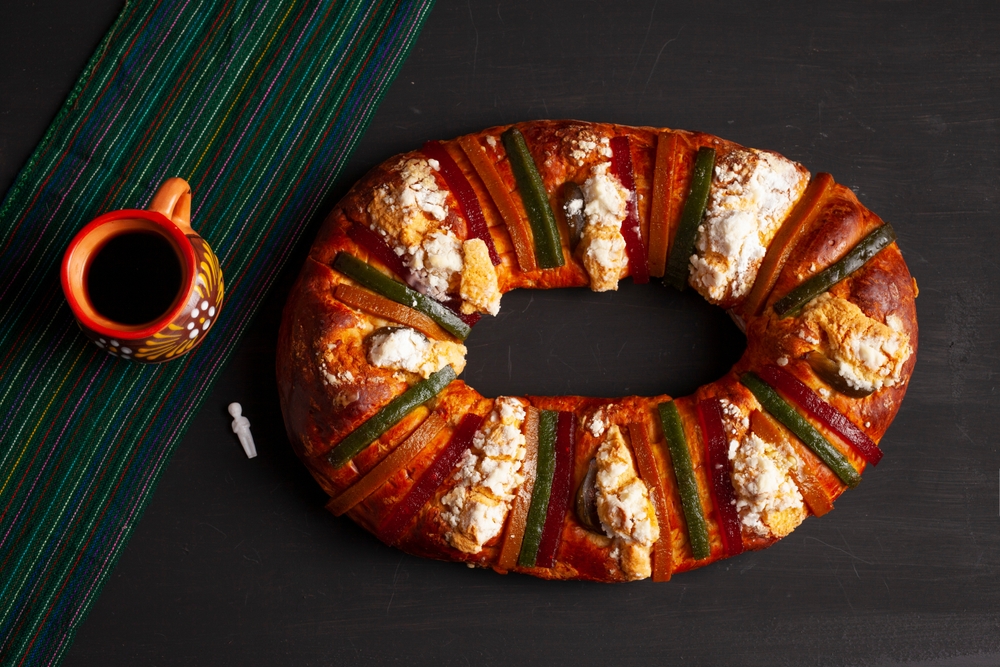 Tortul Rosca de Reyes pe un șervet de bucătărie