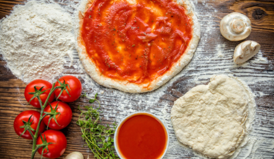 Vrei să faci pizza de casă? Sfaturi practice cu care nu ai cum să dai greș